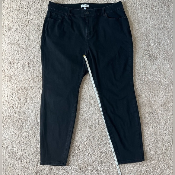 Lane Bryant Curvy Fit High Rise Skinny women’s size 24 - Picture 5 of 7